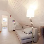 Haus Zum Maritimen Blick Semesterbostad