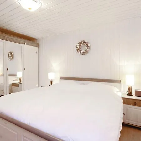 بيت للعطل Haus Zum Maritimen Blick *