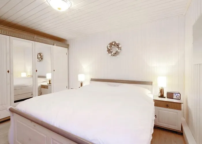 بيت للعطل Haus Zum Maritimen Blick *